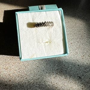 Genuine diamond/gold stair way to heaven ring